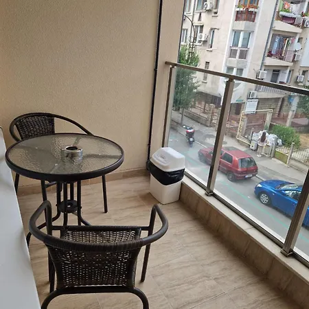 شقة De Ja Vu 54